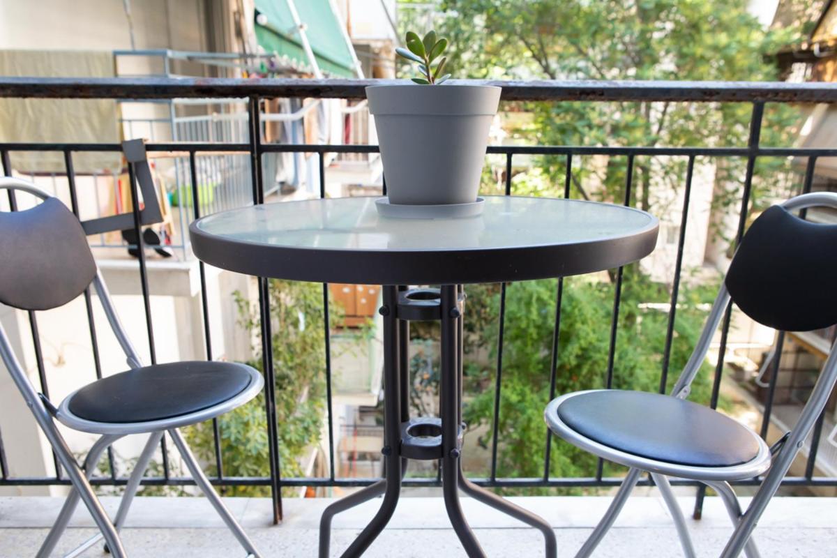 Athens Apartment Nina, Next To The Metro Station Extérieur photo