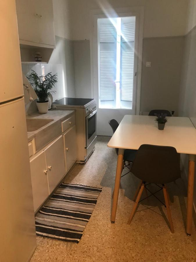 Athens Apartment Nina, Next To The Metro Station Extérieur photo